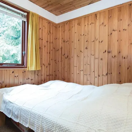 Three-bedroom Holiday In Hadsund