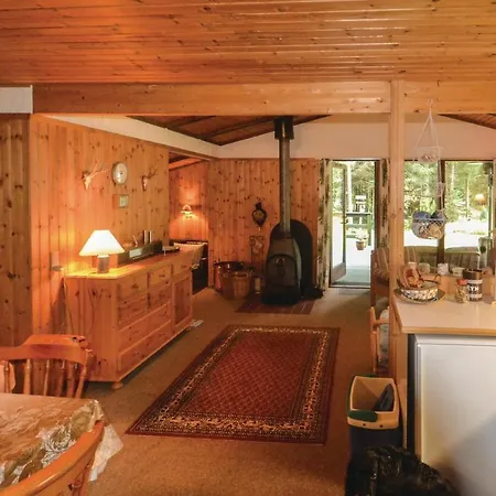 Σπίτι διακοπών Three-bedroom Holiday In Hadsund *